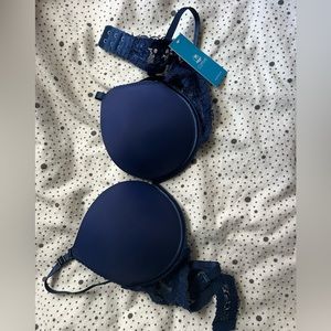 NWT Brand new blue bra with lace